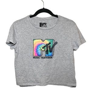 MTV Crop Shirt- Size Meduim - Graphic t- shirt